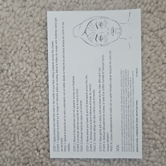 Mary Kay Rose Quartz Facial Roller - Limited Edition - Picture 3 of 3